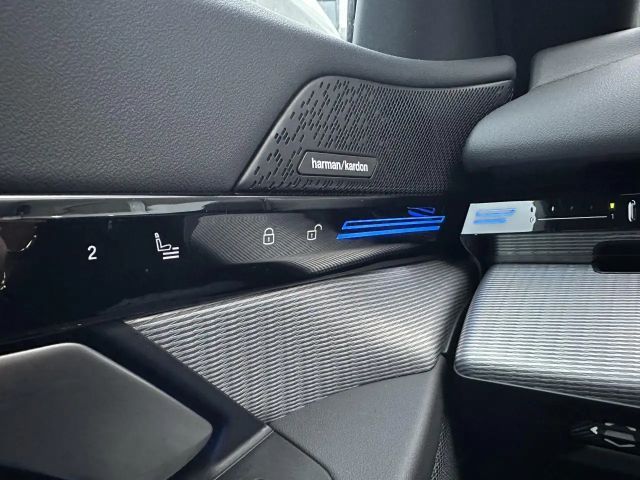 BMW 520 520d M-Sport Sedan