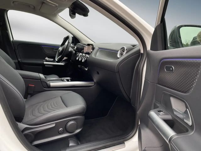 Mercedes-Benz GLA 220 4MATIC