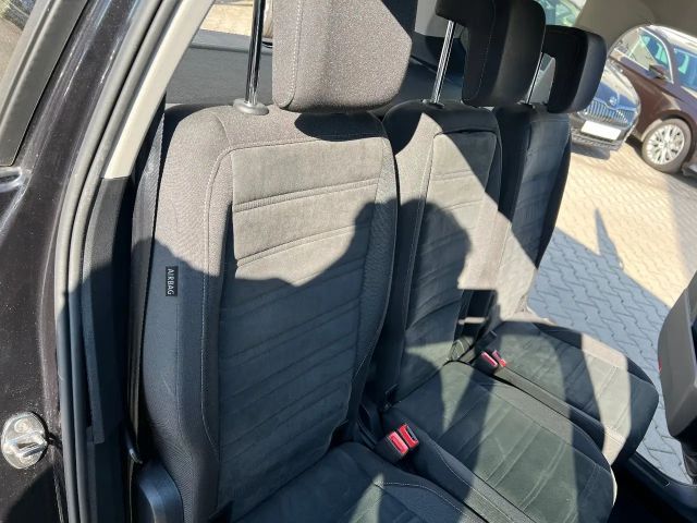 Volkswagen Touran 2.0 TDI Highline