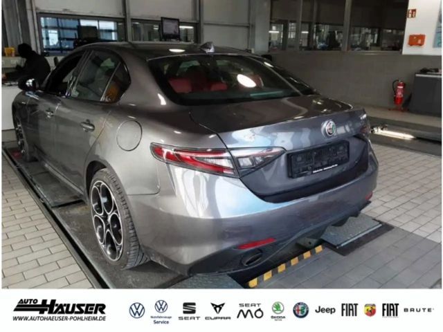 Alfa Romeo Giulia Q4 Turbo Veloce