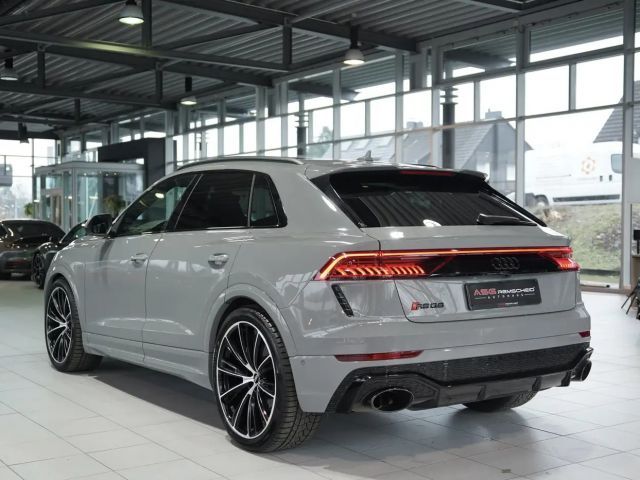 Audi RS Q8 Quattro