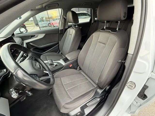 Audi A4 35 TDI Avant S-Tronic