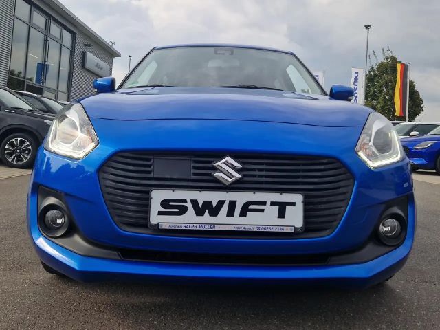 Suzuki Swift Club DualJet Hybrid