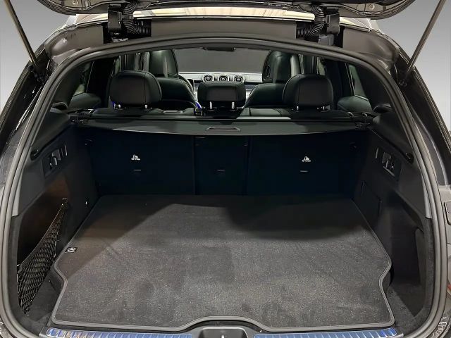 Mercedes-Benz GLC 300 4MATIC AMG Line