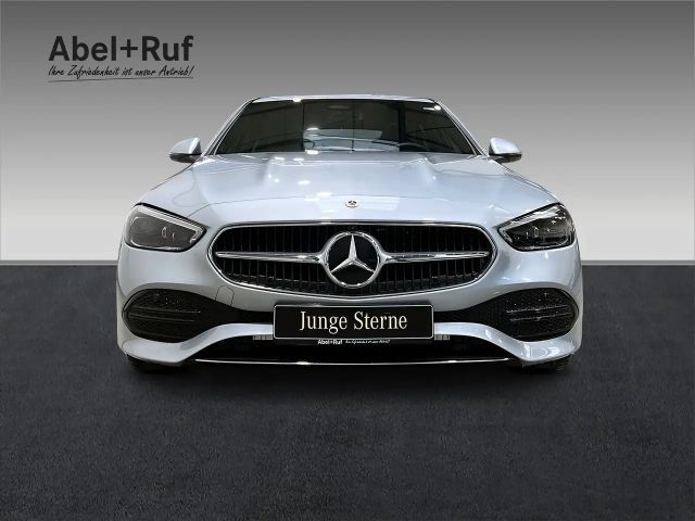 Mercedes-Benz C 180 AVANTGARDE Sedan