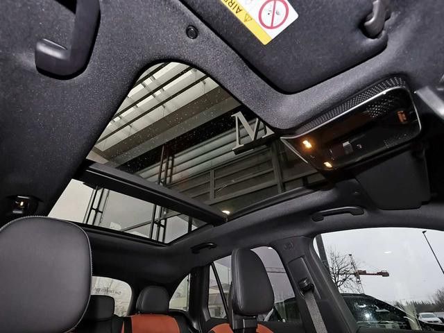 Mercedes-Benz GLC 300 4MATIC