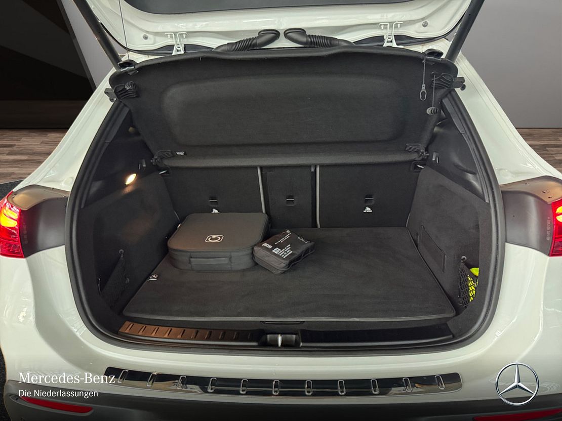 Mercedes-Benz EQA 300 4MATIC