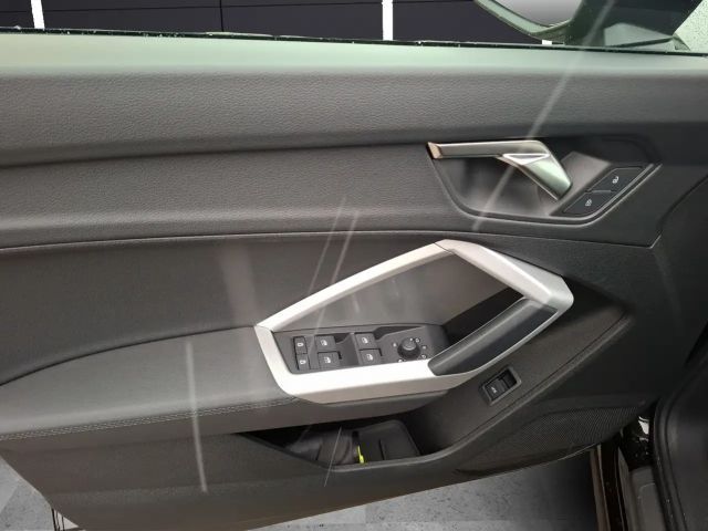 Audi Q3 35 TFSI S-Tronic