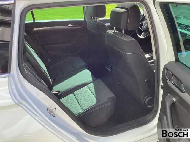 Volkswagen Passat 1.5 TSI Business DSG Variant