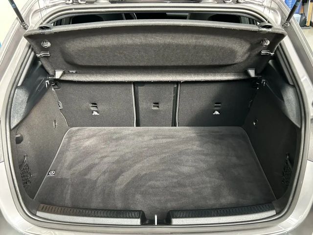 Mercedes-Benz A 180 AMG Line Hatchback