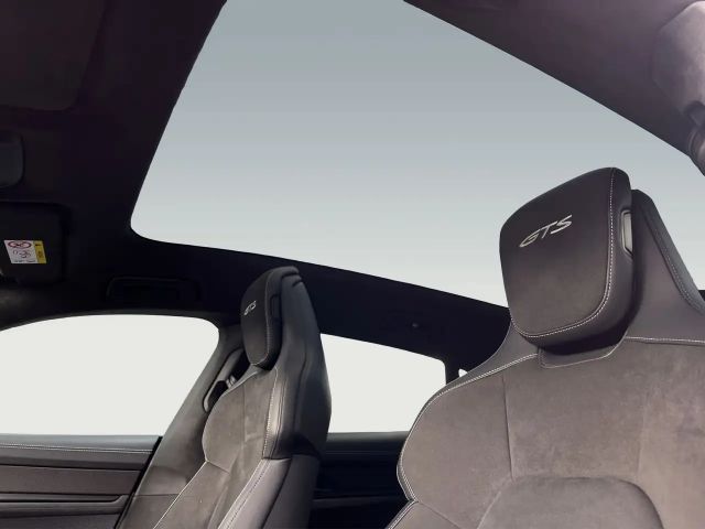 Porsche Taycan GTS Sport Turismo