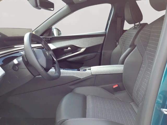 Peugeot 3008 Navi digitales Cockpit LED  Apple CarPlay