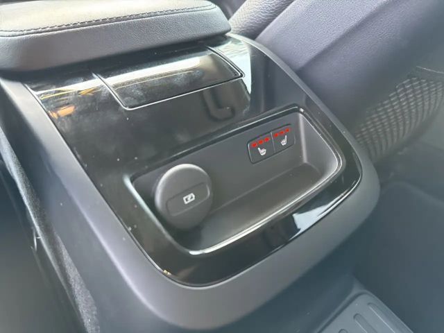 Volvo V60 AWD Dark Hybrid Plus