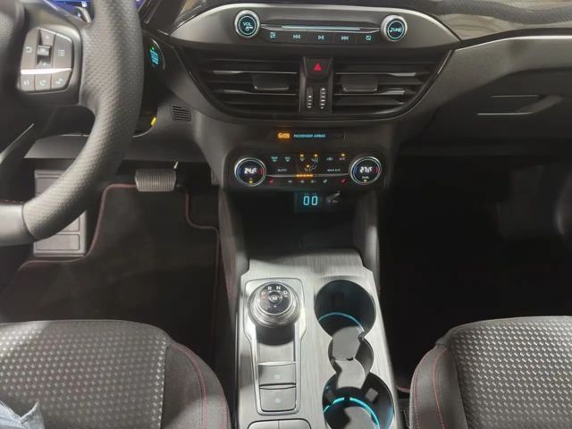 Ford Focus EcoBoost ST Line Wagon