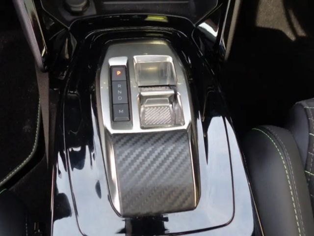 Peugeot 2008 BlueHDi EAT8 GT-Line