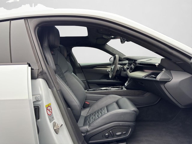 Audi RS e-tron GT Quattro