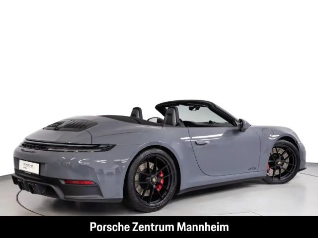 Porsche 992 4 Cabrio Carrera GTS