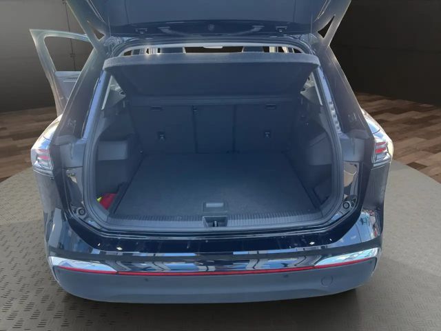 Volkswagen Tiguan 1.5 eTSI Elegance Elegance