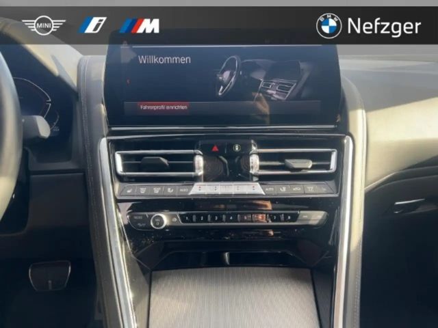 BMW M850 Coupé Gran Coupé Sedan xDrive