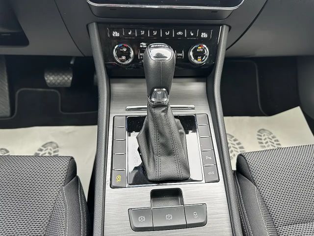Skoda Superb Style Style
