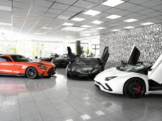 Mercedes-Benz AMG GLS DRIVER'S*CARBON*MASSAGE*STDH*23Z*VOLL