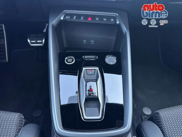 Audi A3 35 TFSI S-Line Sedan Sportback