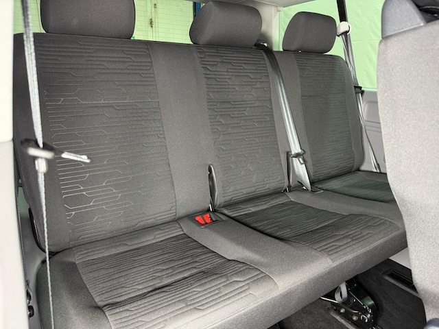 Volkswagen Caravelle 2.0 TDI DSG Lang T6