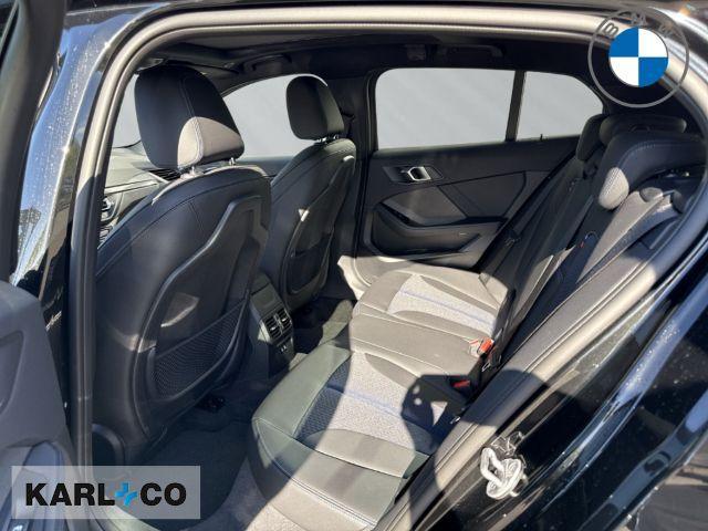 BMW M135i 5-deurs xDrive