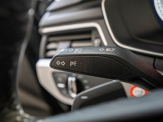 Audi A4 40 TFSI Avant S-Tronic