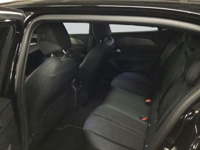 Peugeot 408 GT-Line Hybrid