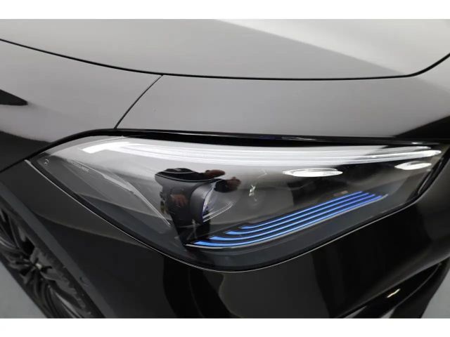 Mercedes-Benz CLE 200 4MATIC AMG Line