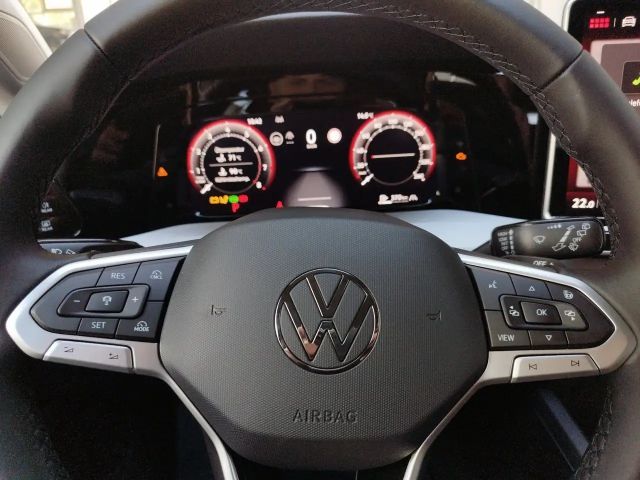 Volkswagen Golf Business DSG Variant