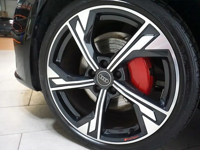 Audi A4 Quattro S-Tronic