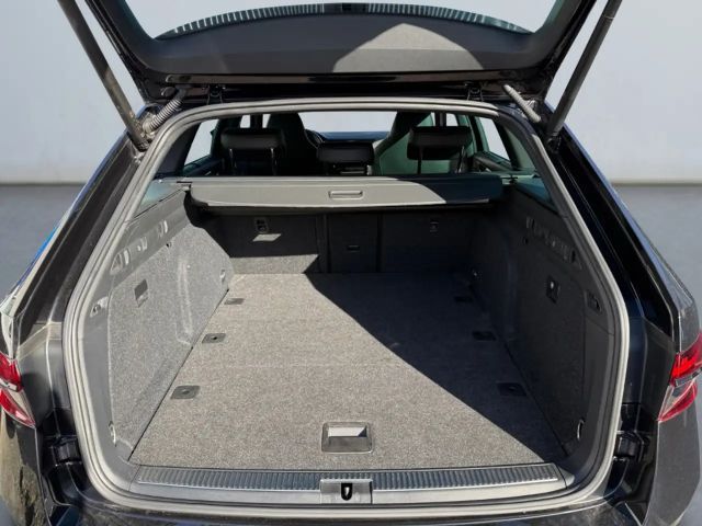 Skoda Superb 2.0 TSI Combi Sportline