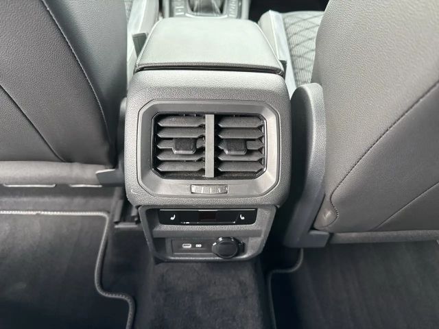 Volkswagen Tiguan DSG R-Line