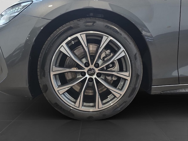 Audi A6 Avant Quattro S-Tronic