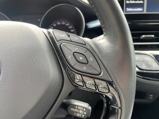 Toyota C-HR Hybride Team D