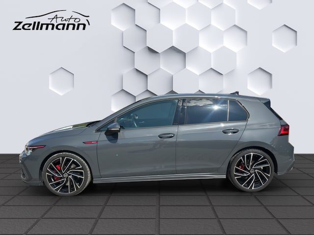 Volkswagen Golf 2.0 TSI Golf VIII
