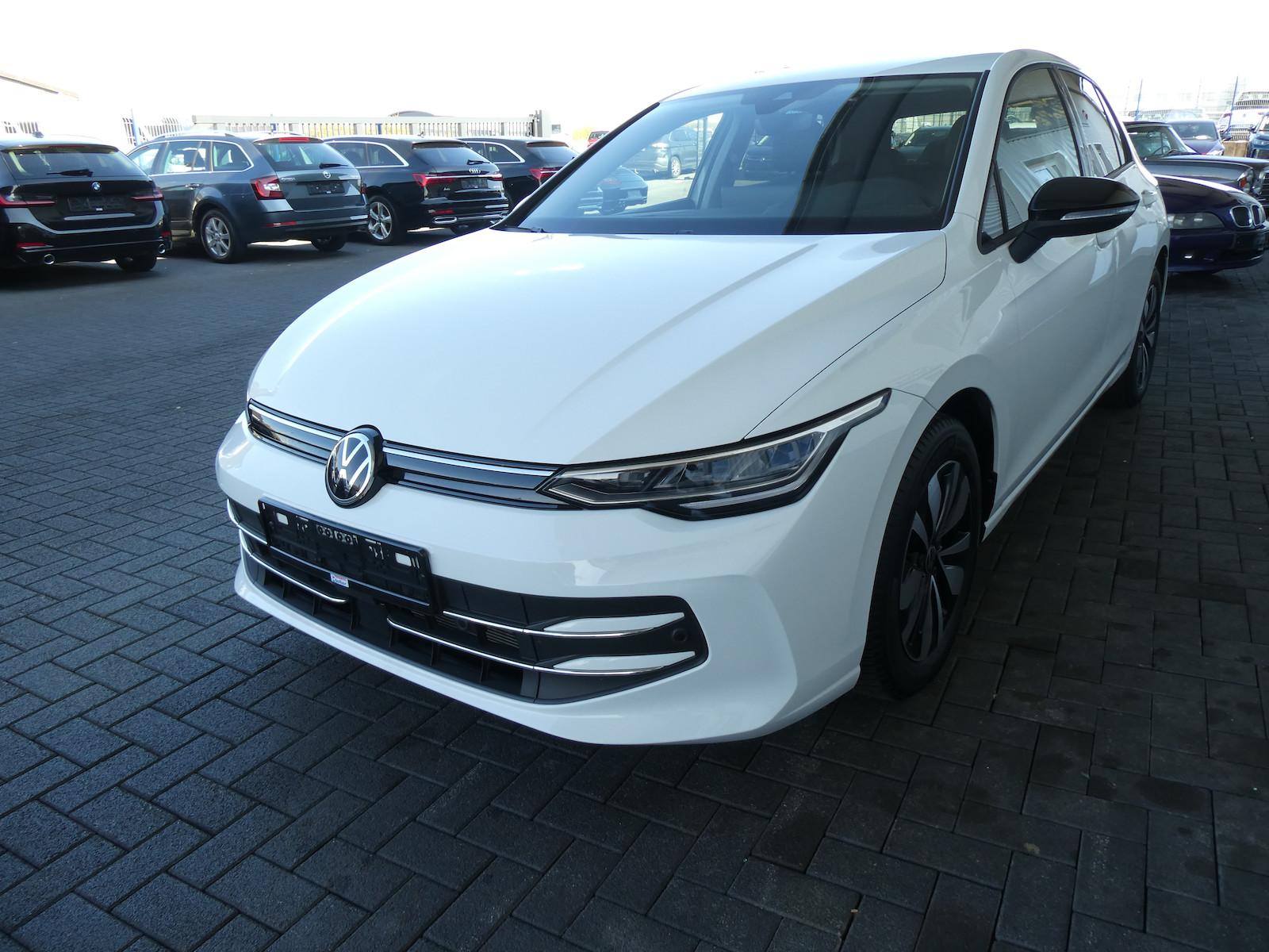 Volkswagen Golf 1.5 eTSI Golf VIII