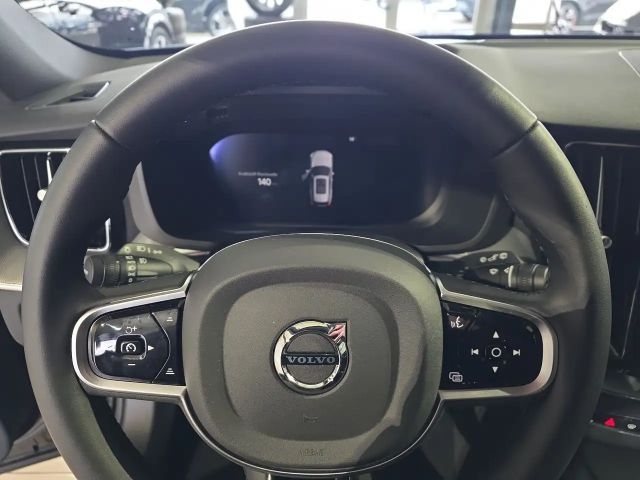 Volvo XC60 AWD Plus