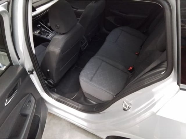 Volkswagen Golf 1.0 TSI Life Variant