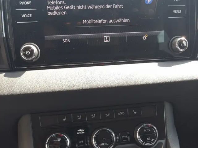 Skoda Karoq 1.5 TSI Ambition