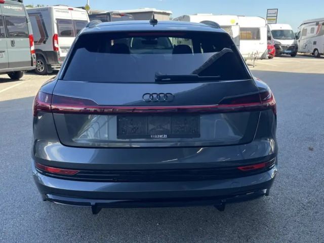 Audi e-tron Quattro