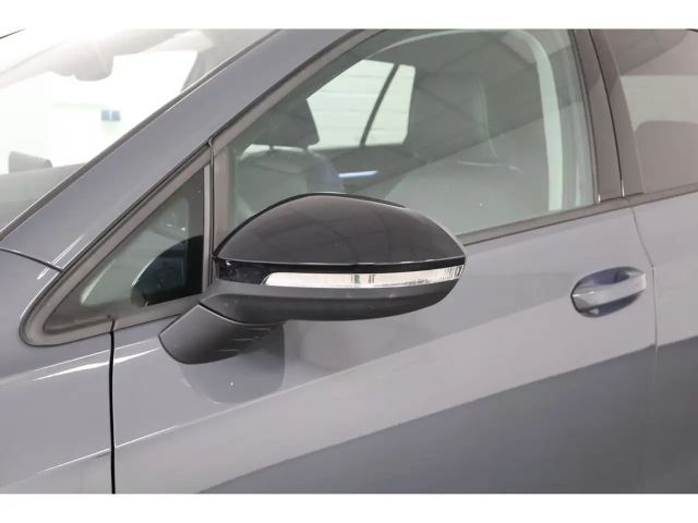 Volkswagen Golf 2.0 TDI DSG Golf VIII Variant