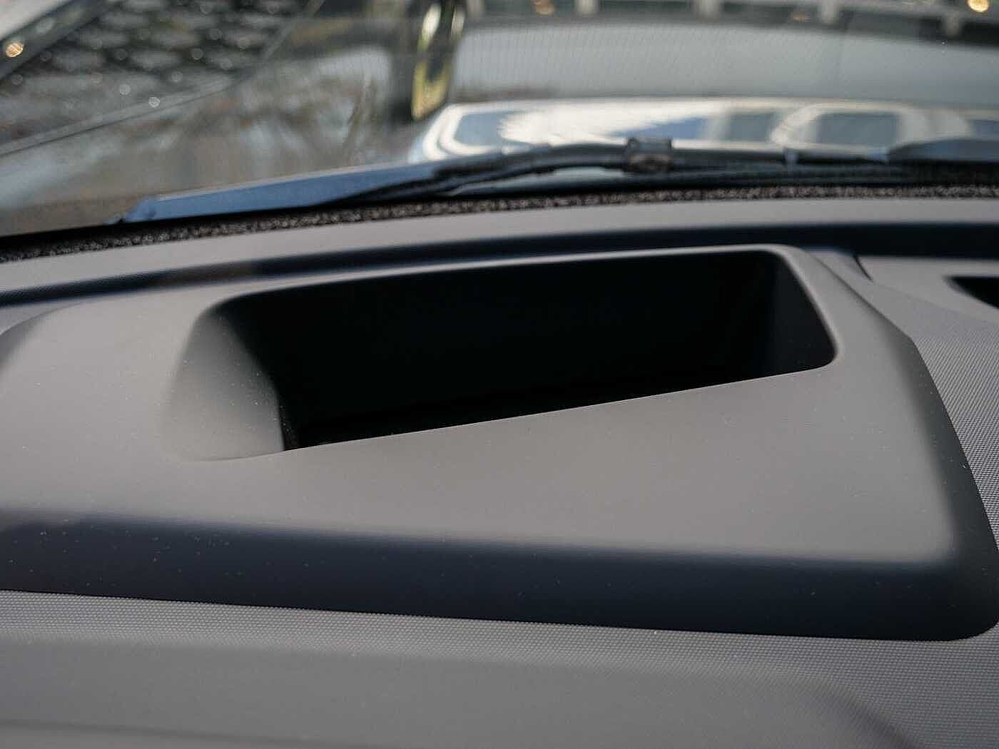 Land Rover Defender 110 Dynamic HSE