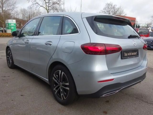 Mercedes-Benz B 180 Progressive