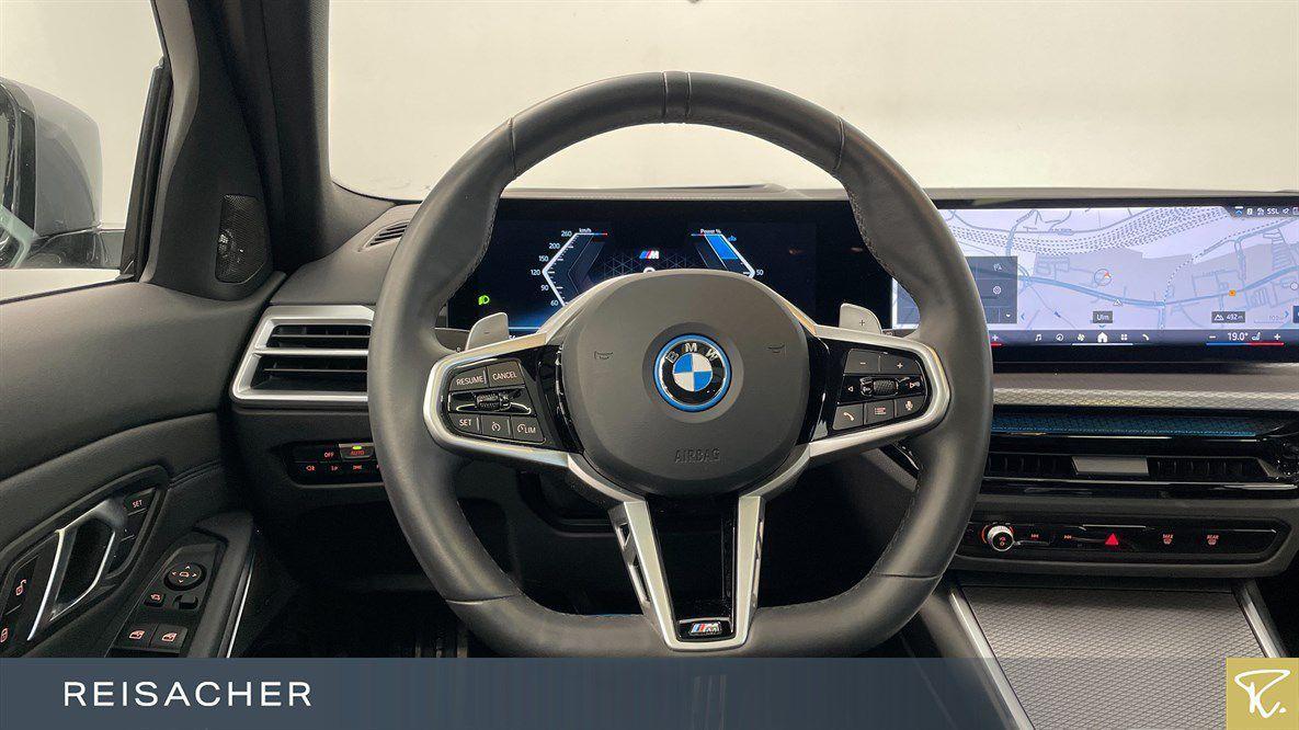BMW 330 330e Touring xDrive