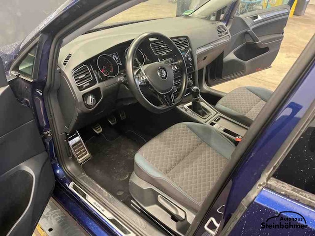 Volkswagen Golf 1.0 TSI IQ.Drive Variant