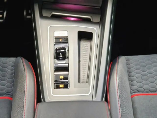 Volkswagen Golf DSG GTI