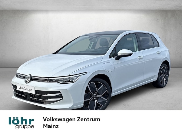 Volkswagen Golf DSG Style eHybrid